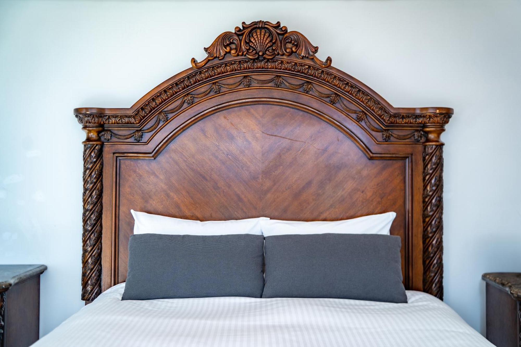Royal Hotel Jomitan Kültér fotó