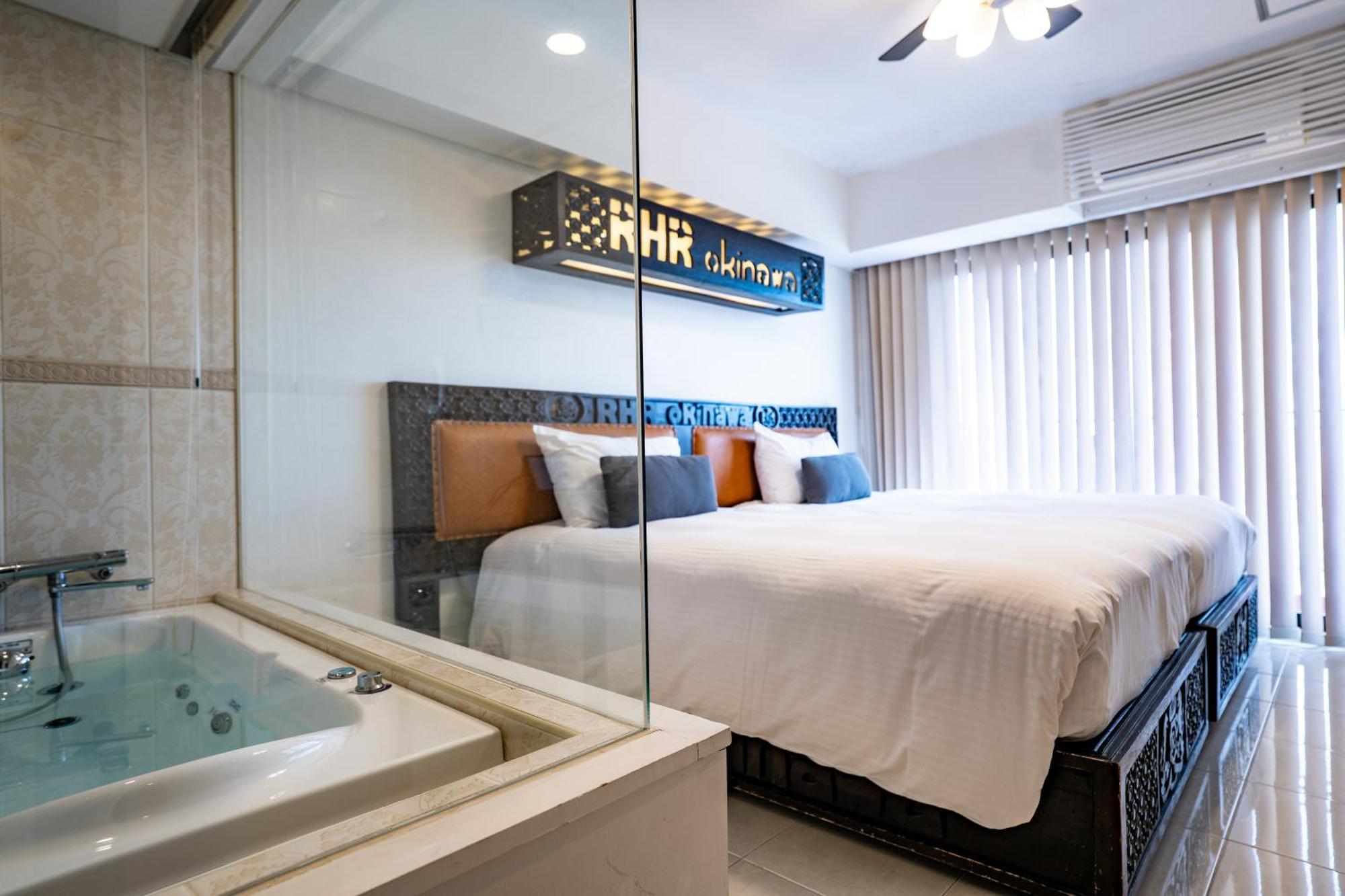 Royal Hotel Jomitan Kültér fotó